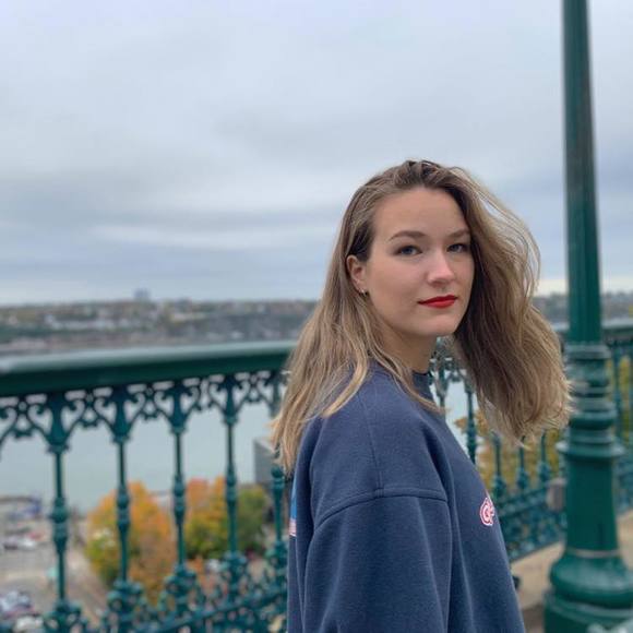 Meet your Posher, Alicia - Picture 1 of 1